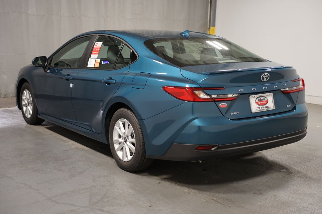 2025 Toyota Camry LE 6