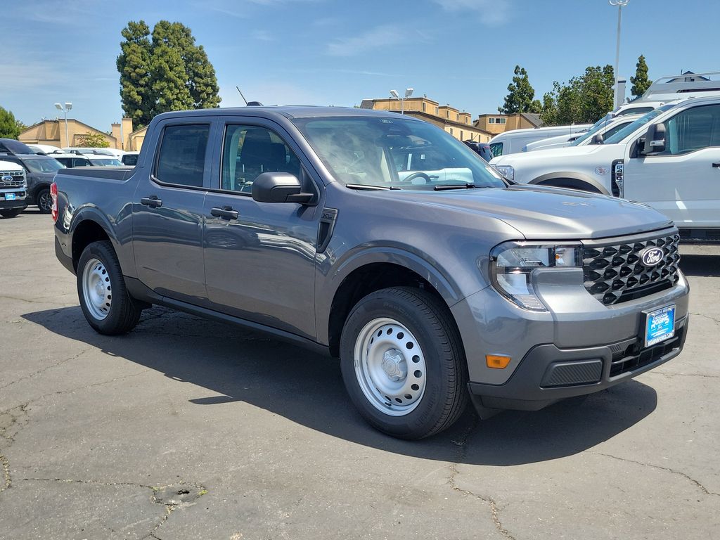 View vehicle photo 3