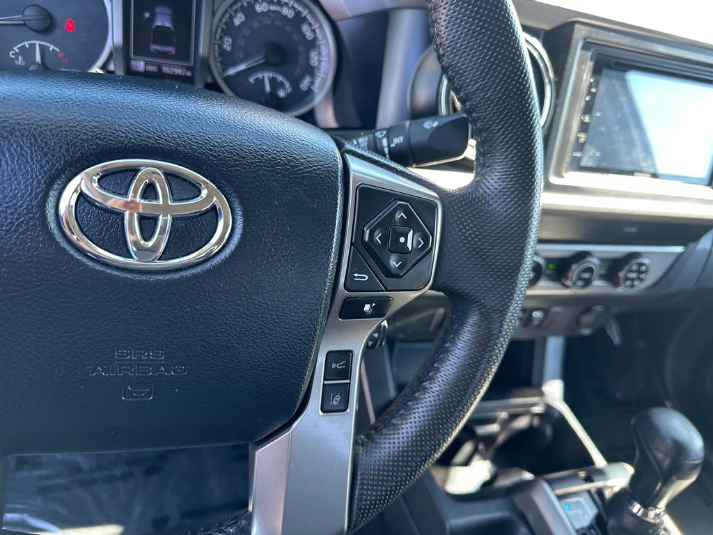 2019 Toyota Tacoma SR5 16