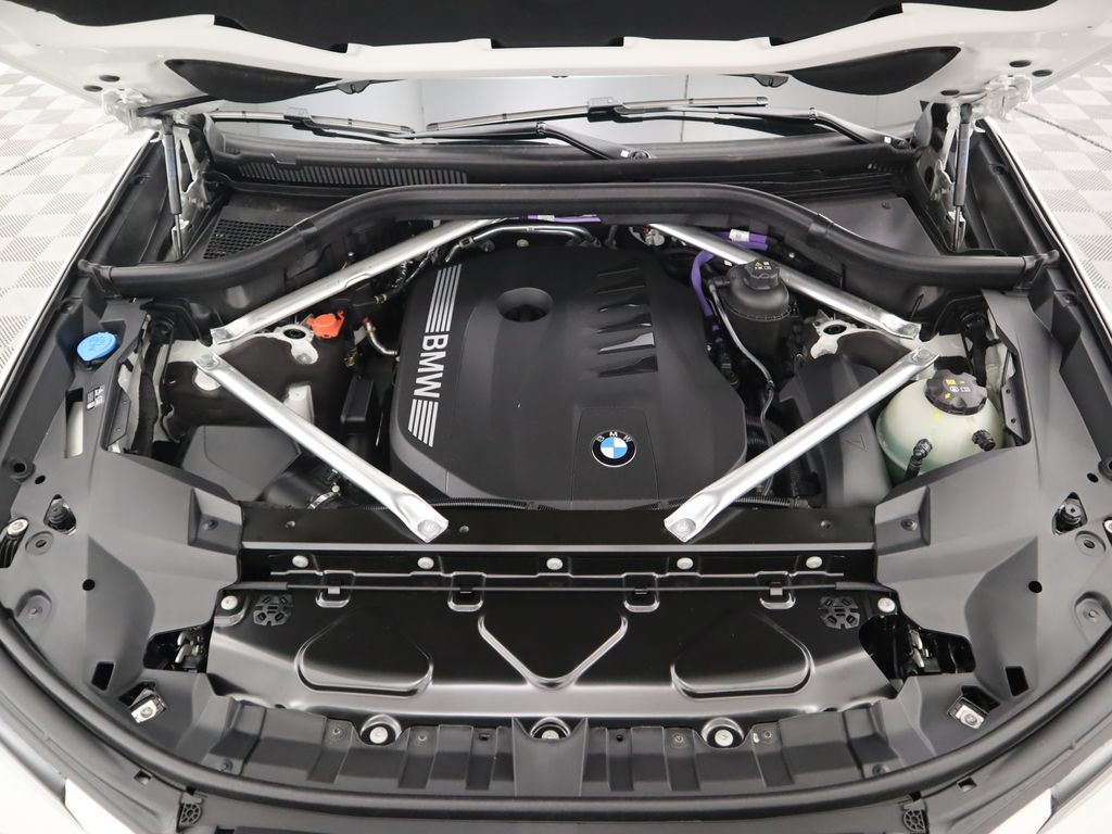 Thumbnail: 2026 BMW X7 - 30