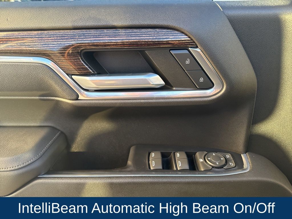 2022 GMC Sierra 1500 4WD Crew Cab Short Box SLE