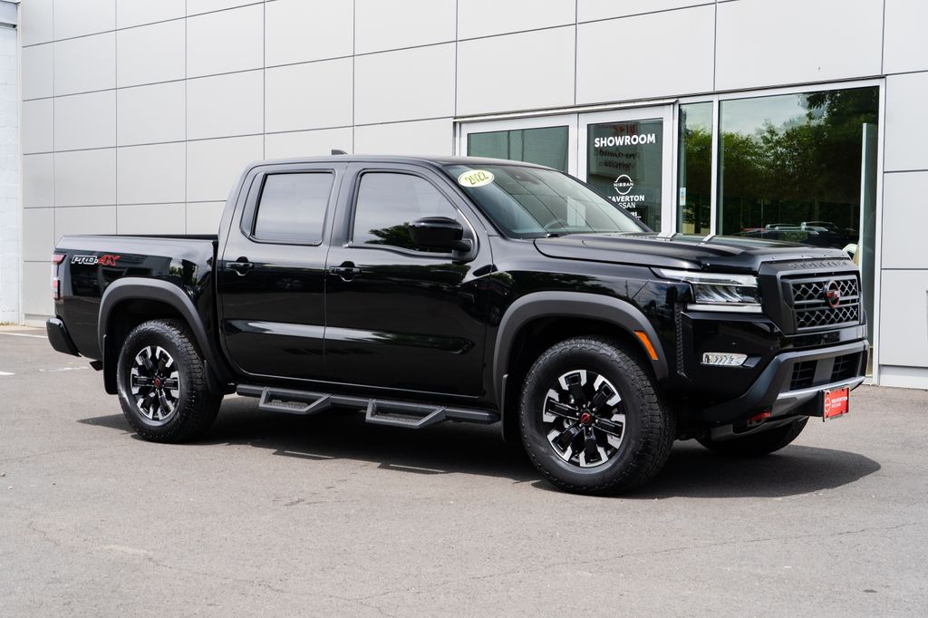 Super Black 2022 Nissan Frontier Pickup Truck Four-Wheel Drive 9-Speed Automatic