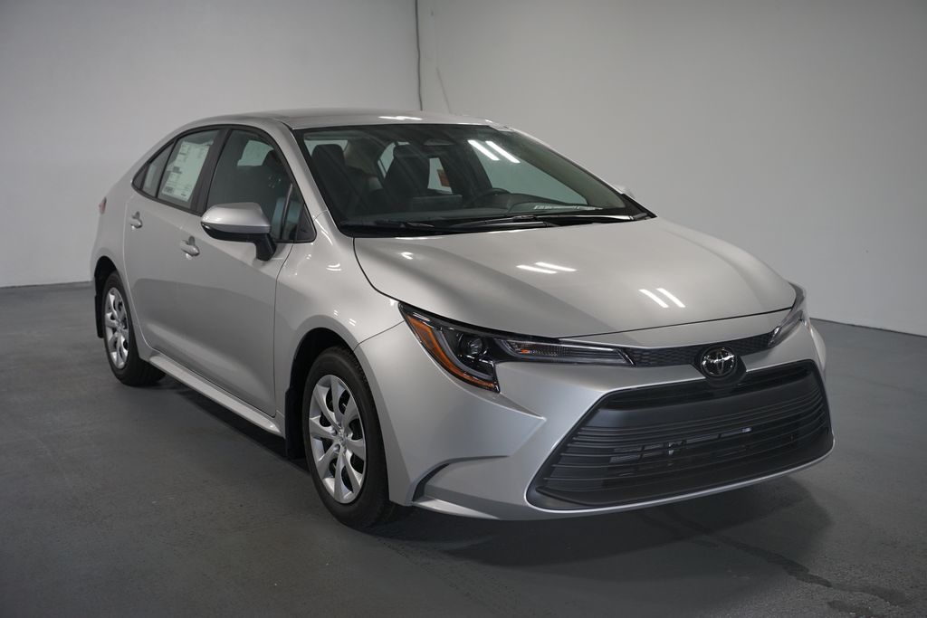 Thumbnail: 2026 Toyota Corolla - 3