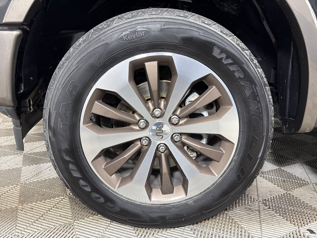 Certified Used 2020 Black Ford King Ranch image 12