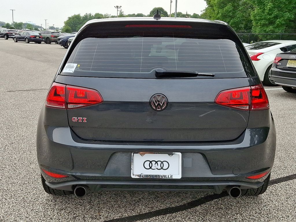 Thumbnail: 2017 Volkswagen Golf - 5