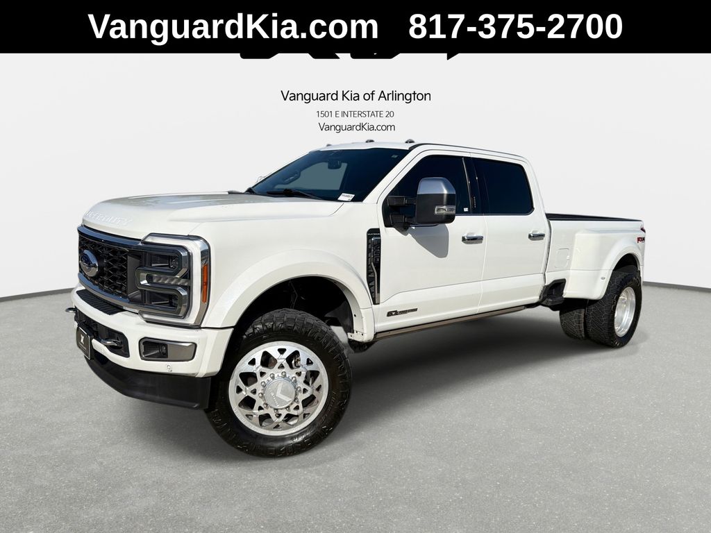 White Metallic 2023 Ford F-450 Super Duty Pickup Truck Four-Wheel Drive Automatic