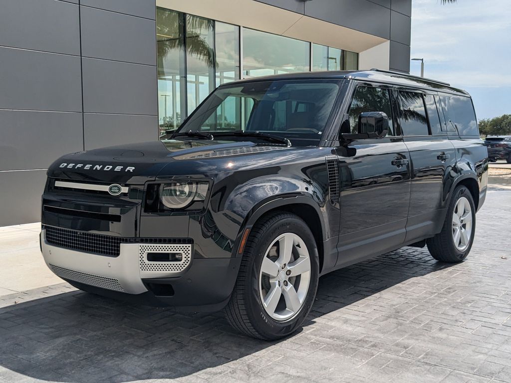 2025 Land Rover Defender 130 P400 S AWD