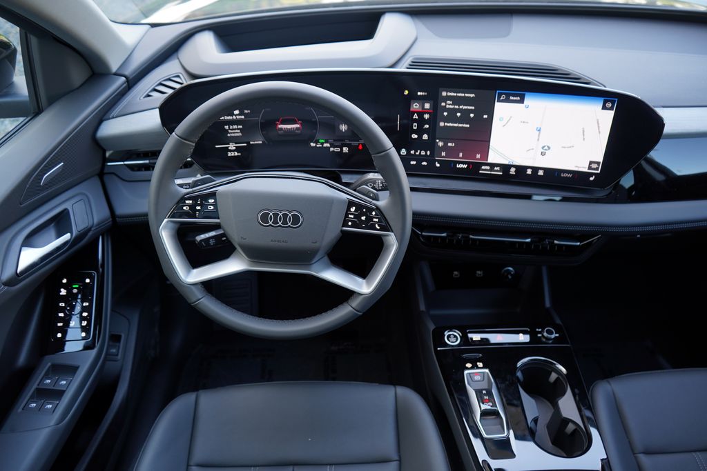 2025 Audi Q6 e-tron Premium 12