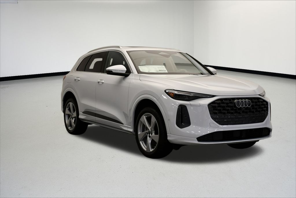 Thumbnail: 2025 Audi Q5 - 7