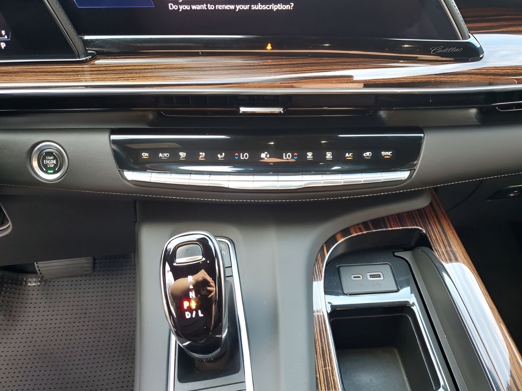 Used Car 2023 Cadillac Escalade Esv  Premium For Sale Under $60,000 In Austin, Texas