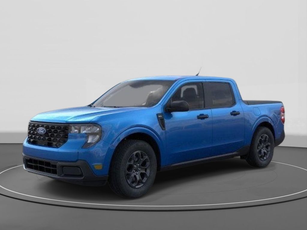 New 2026 Ford Maverick XLT 4D Crew Cab