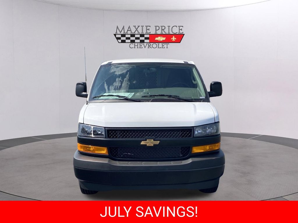 New 2026 Chevrolet Express 2500 Van