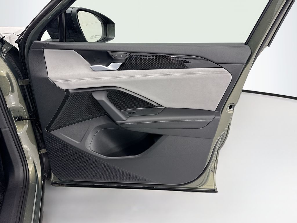 Thumbnail: 2026 Volkswagen Tiguan - 23