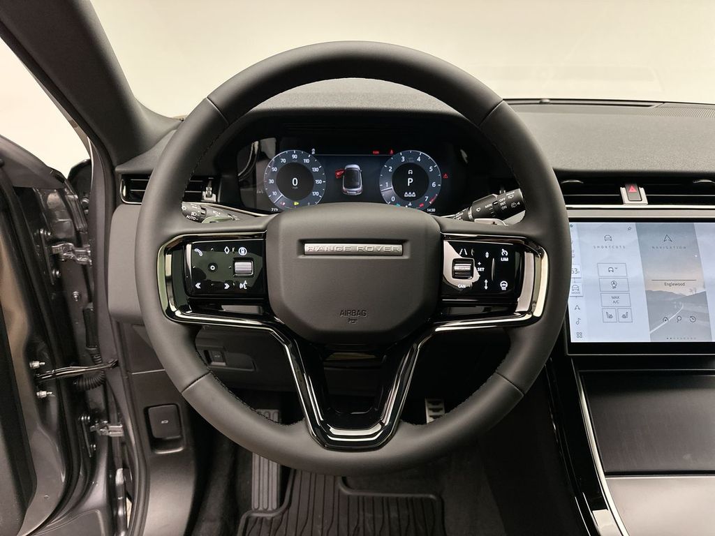 Thumbnail: 2026 Land Rover Range Rover Evoque - 13