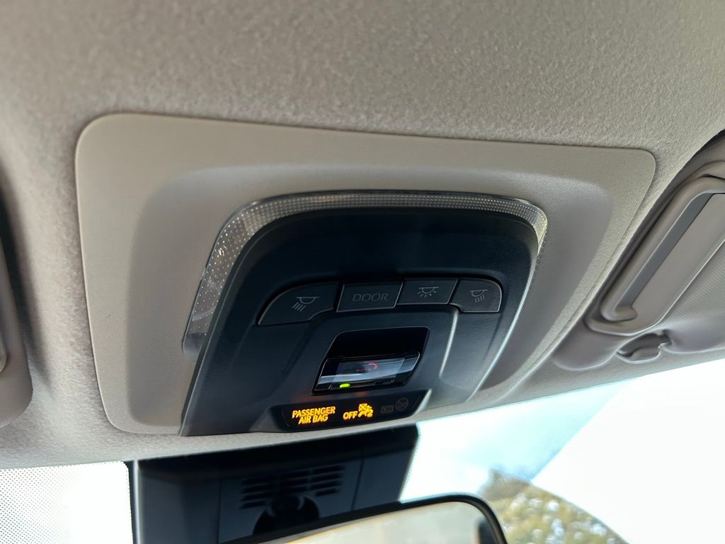 Thumbnail: 2024 Toyota Corolla - 27