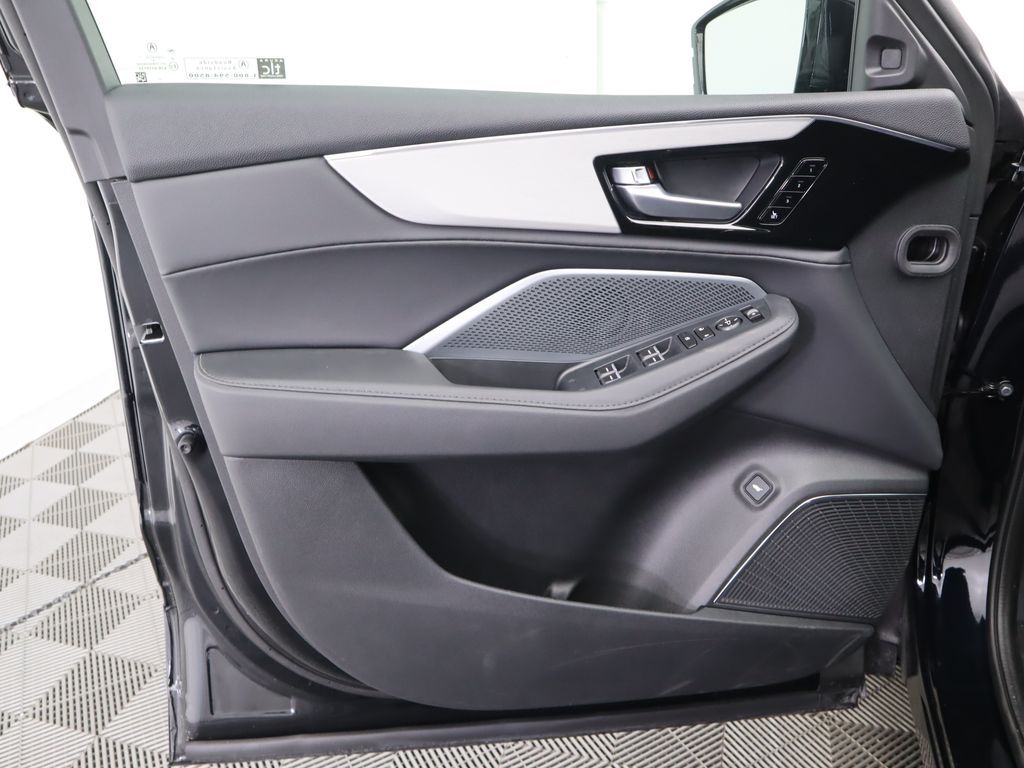 Thumbnail: 2026 Acura MDX - 27