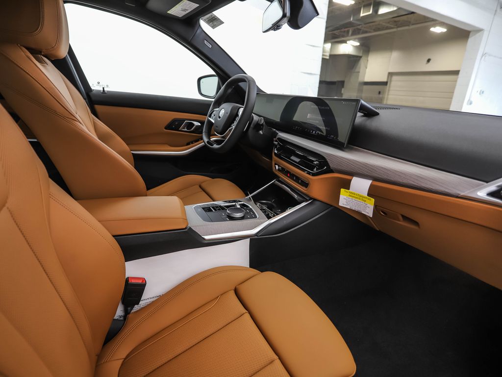 Thumbnail: 2026 BMW 3 Series - 30