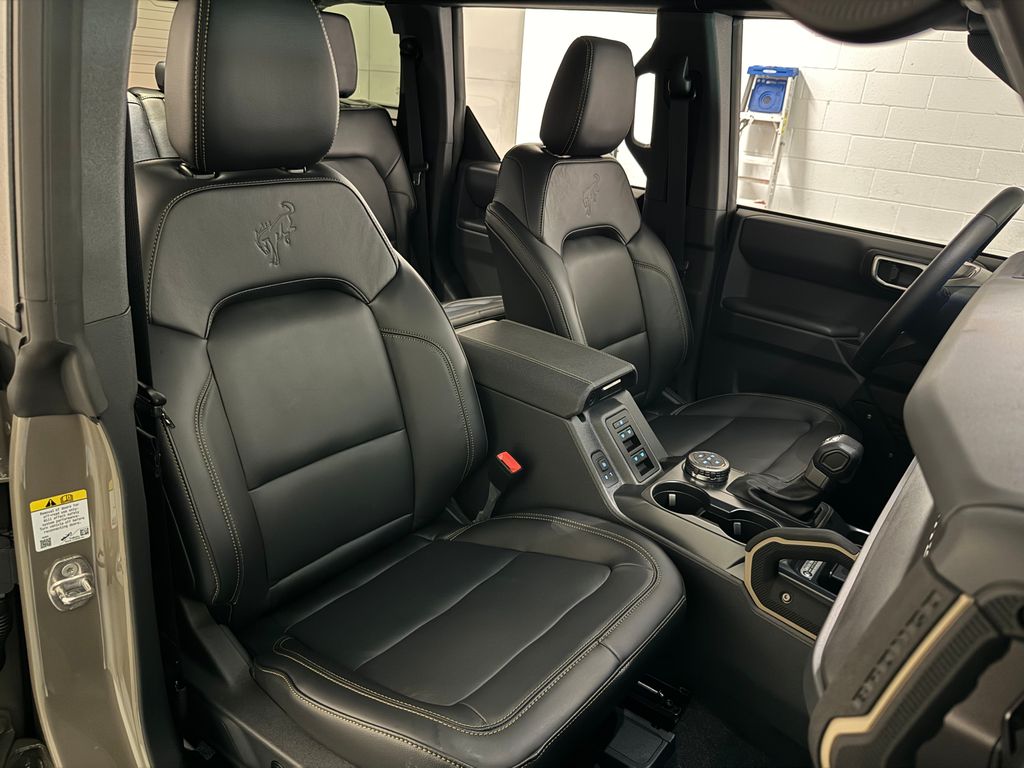 2026 Marsh Gray Ford Bronco Badlands 4X4 SUV