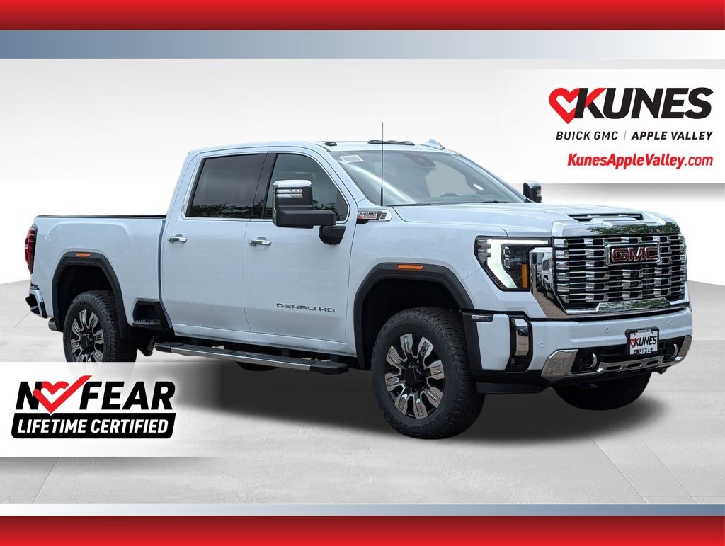Glacier White Tricoat 2026 GMC Sierra 3500HD Pickup Truck Four-Wheel Drive Automatic