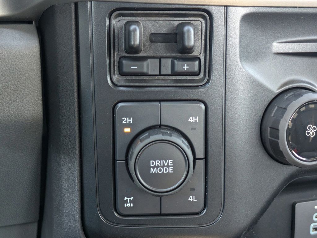 2024 Ford F-350 Super Duty XL