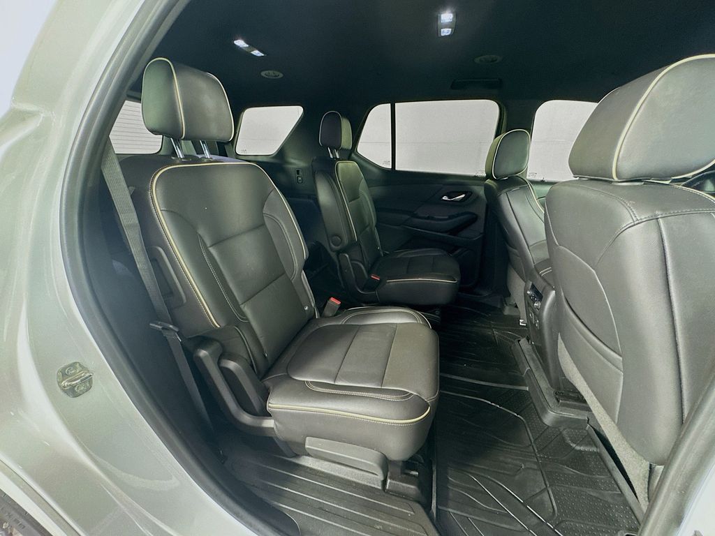 Used Car 2022 Chevrolet Traverse  Premier For Sale Under $35,000 In Austin, Texas