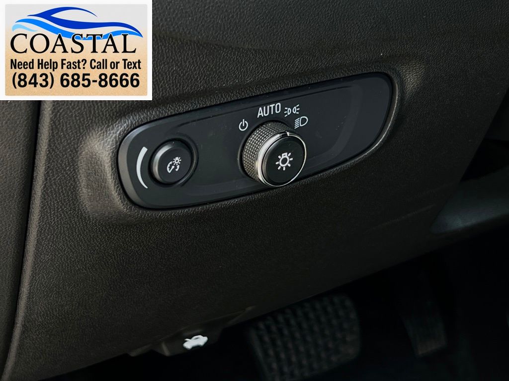 2024 Chevrolet Equinox LT Gray at Matthews Motors of Wilmington