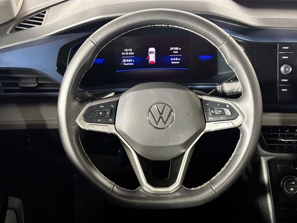 2024 Volkswagen Taos 1.5T SE