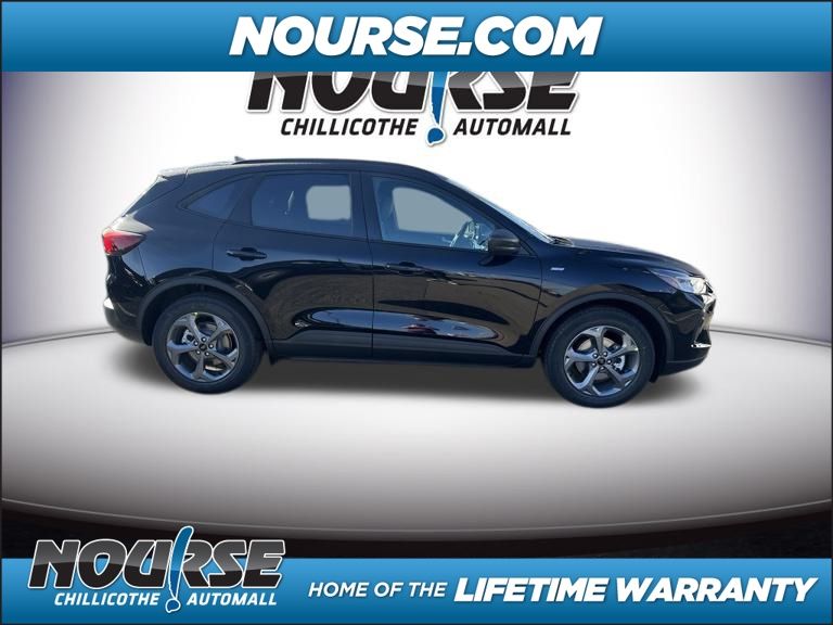 2025 Ford Escape Hybrid ST-Line photo