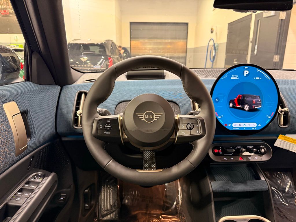 2025 MINI Cooper Countryman Signature 22
