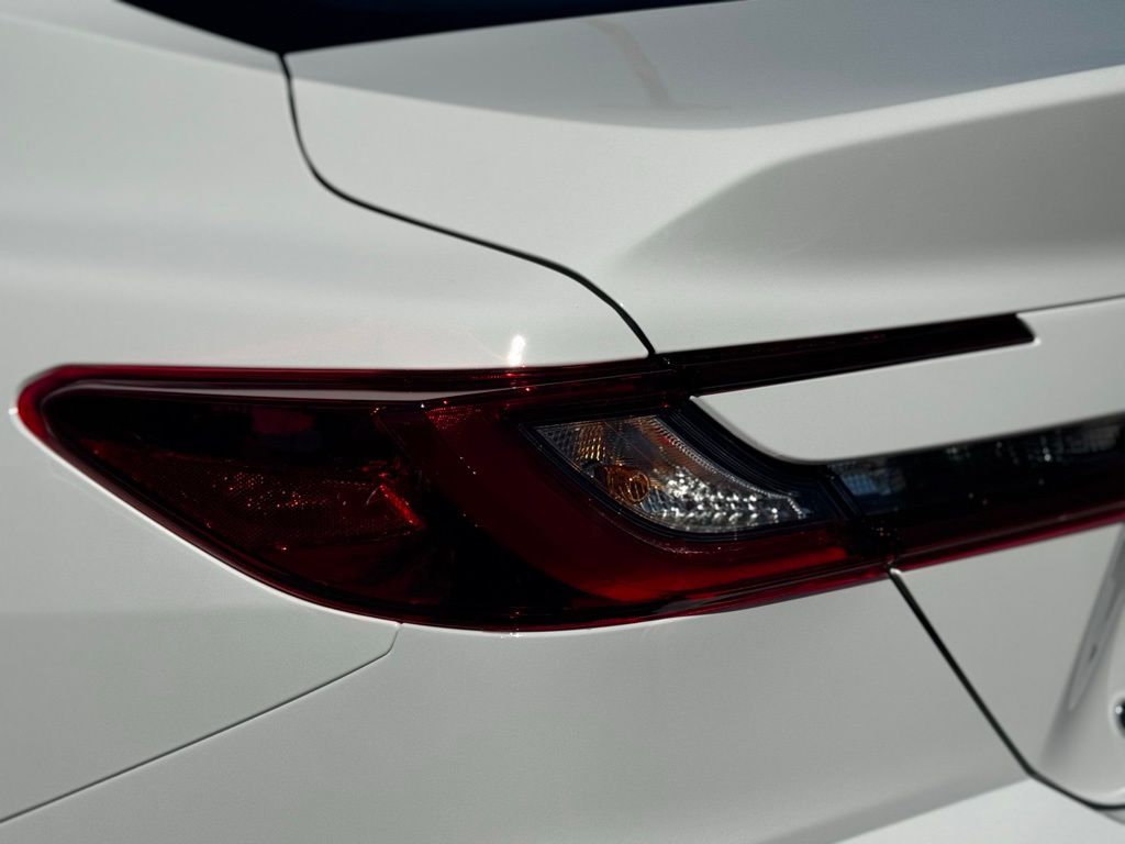 2026 Toyota Camry LE photo 25