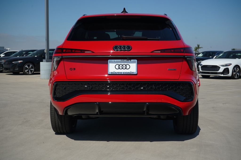 Thumbnail: 2026 Audi Q3 - 4