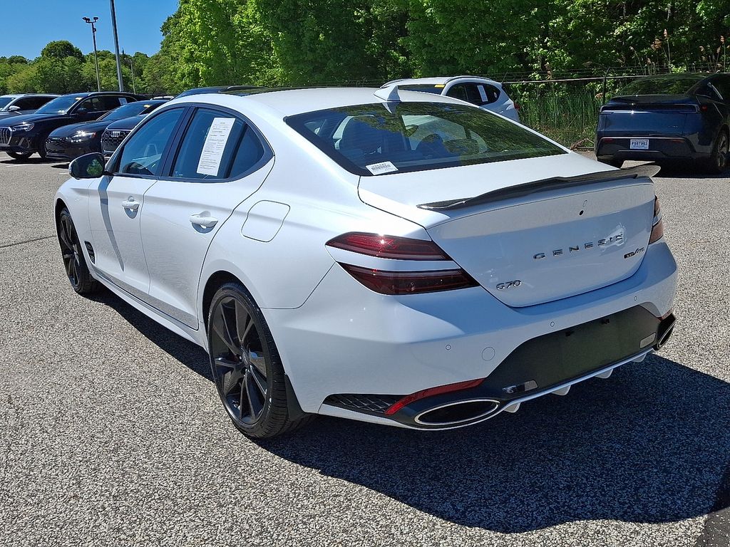 Thumbnail: 2023 Genesis G70 - 4