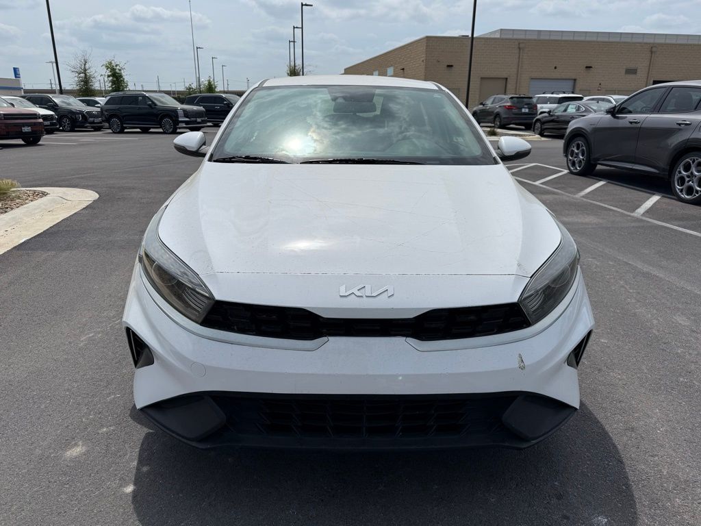 Thumbnail: 2023 Kia Forte - 2