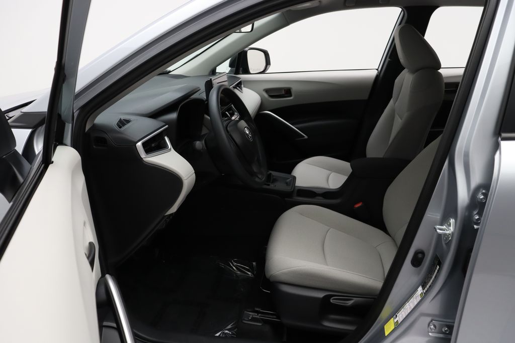 Thumbnail: 2026 Toyota Corolla Cross - 14