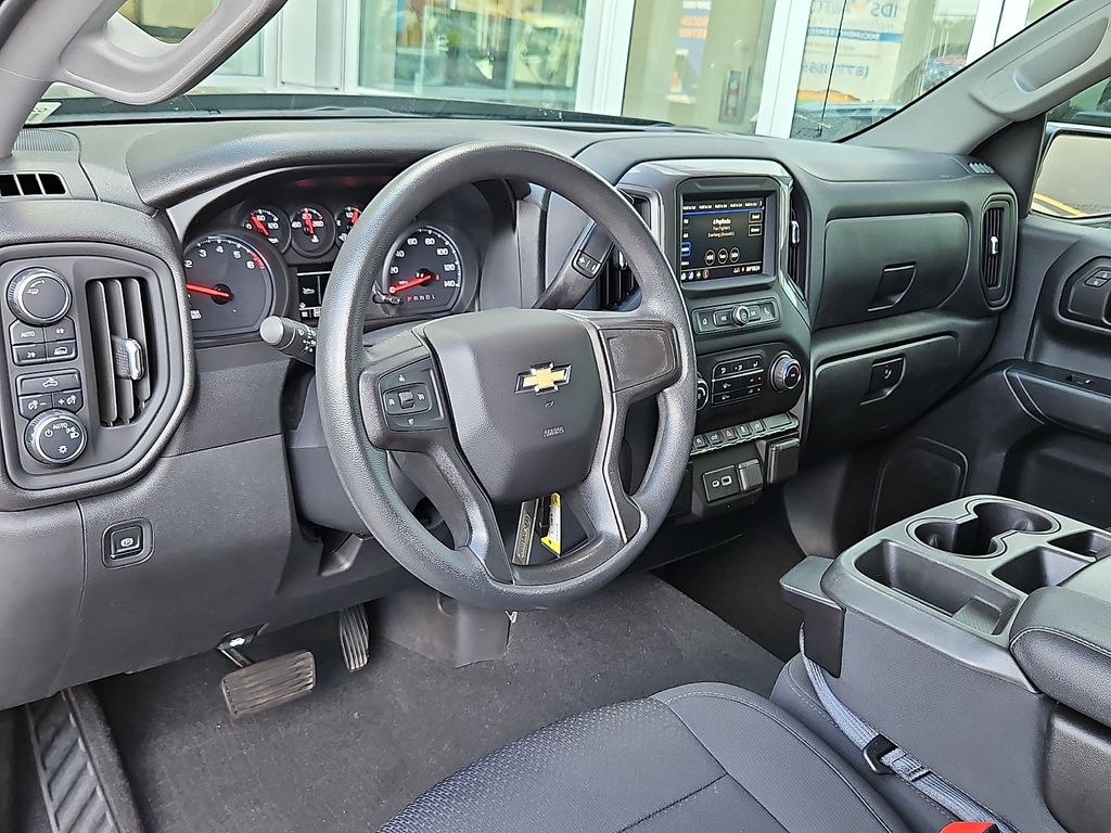 Thumbnail: 2021 Chevrolet Silverado 1500 - 24