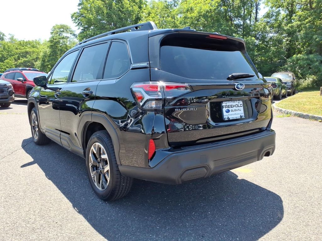 used 2025 Subaru Forester car, priced at $27,901
