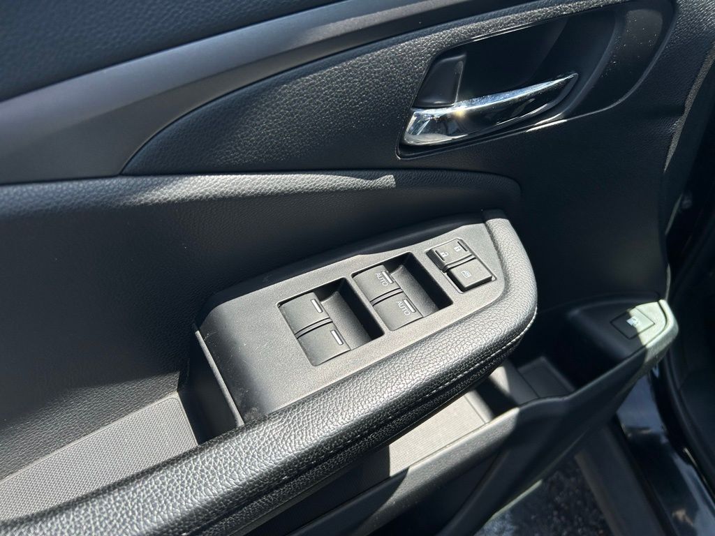 2019 Honda Ridgeline Sport 26