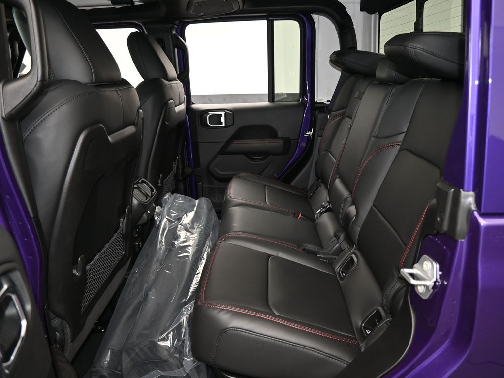 New 2026 Reign Jeep Rubicon image 29