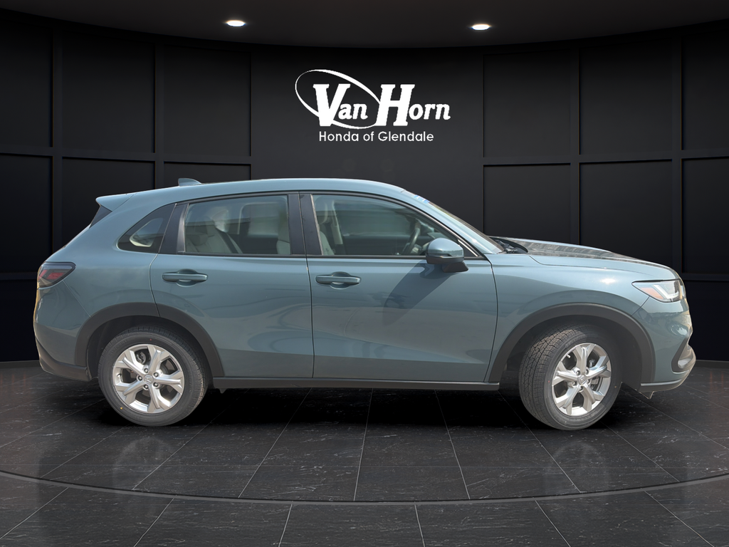 Certified Used 2023 Pearl Honda LX image 8