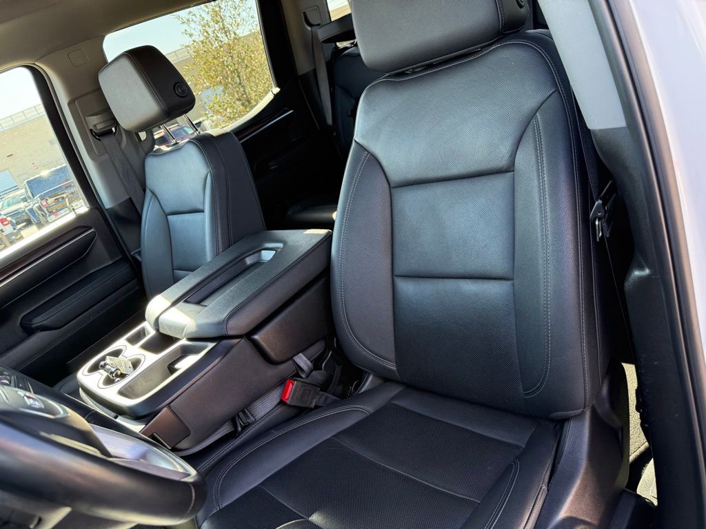 Thumbnail: 2024 GMC Sierra 1500 - 13