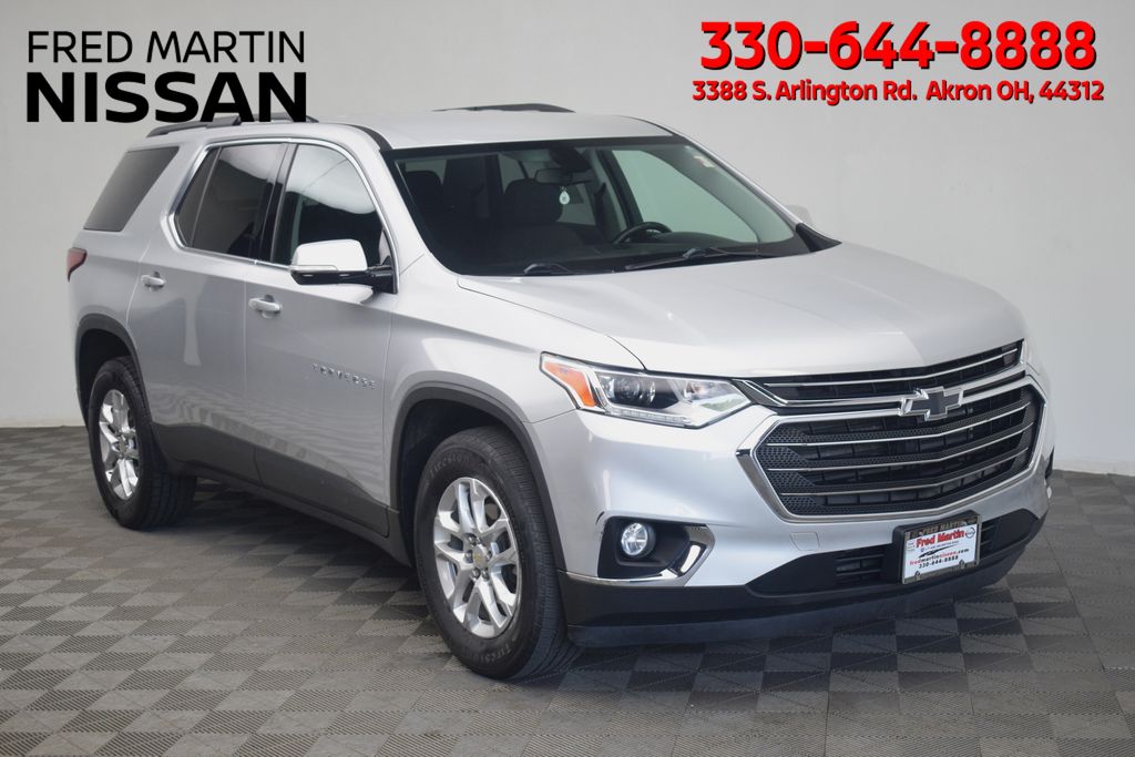 Silver Ice Metallic 2019 Chevrolet Traverse SUV / Crossover Front-Wheel Drive 9-Speed Automatic
