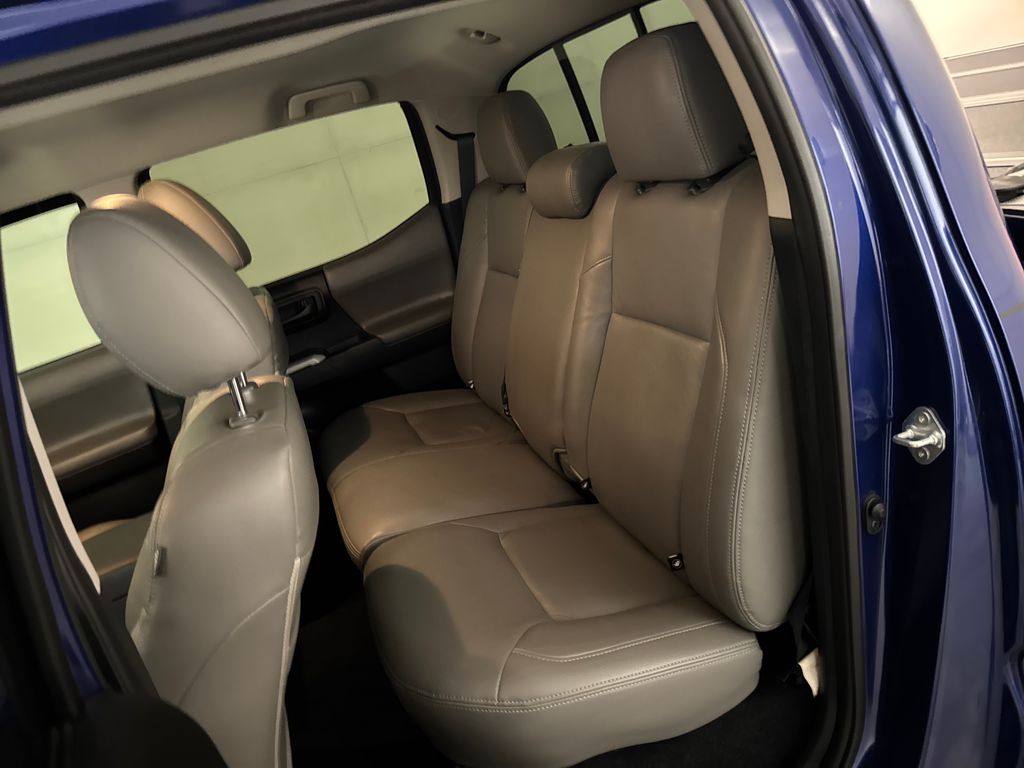 Certified Used 2022 Blue Toyota SR5 image 31