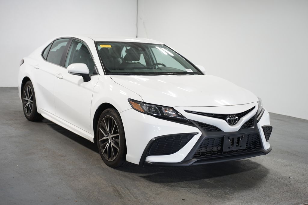 Thumbnail: 2023 Toyota Camry - 3