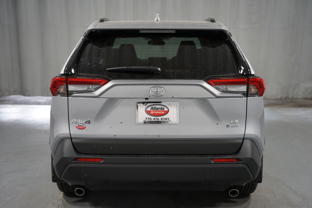 2025 Toyota RAV4 LE 7
