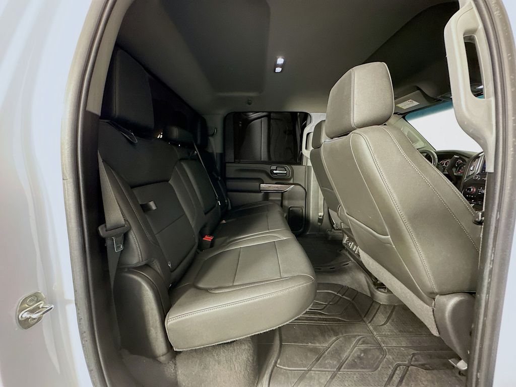 Thumbnail: 2022 Chevrolet Silverado 2500 - 26