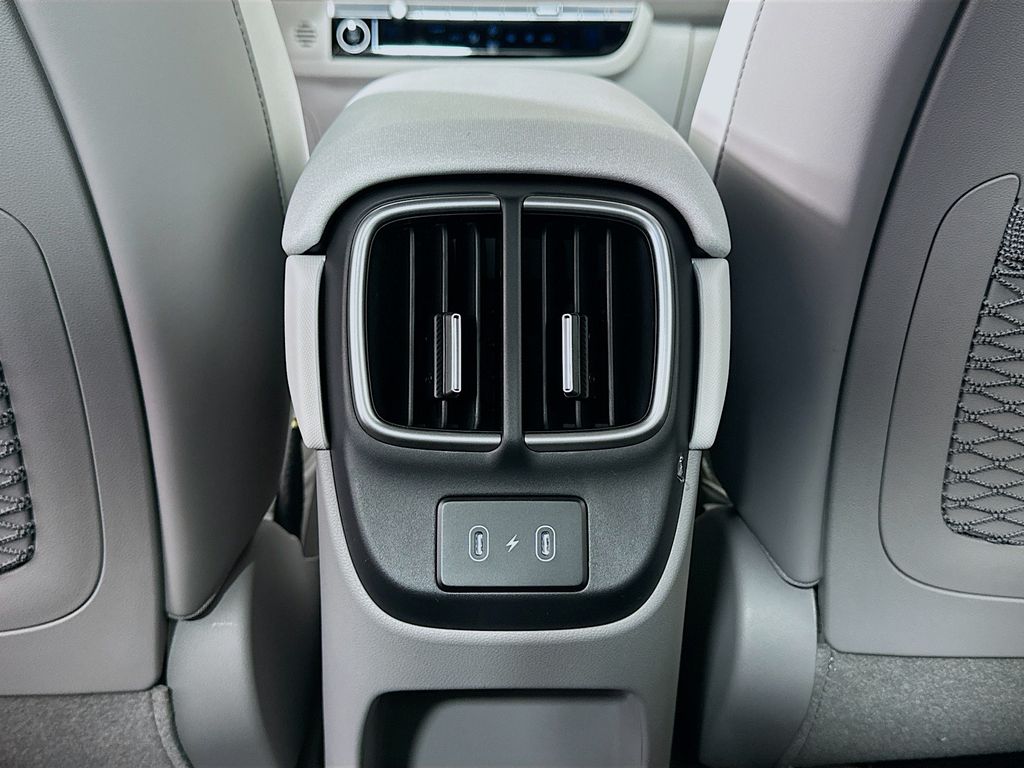 Thumbnail: 2025 Hyundai Ioniq 6 - 18