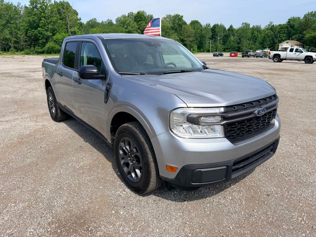 Silver Metallic 2024 Ford Maverick XLT SuperCrew AWD Pickup Truck All-Wheel Drive 8-Speed Automatic