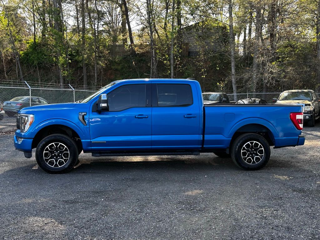 View vehicle photo 4