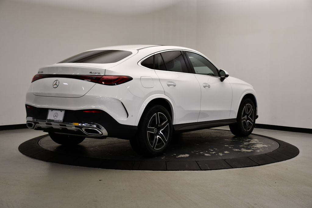 2025 Mercedes-Benz GLC 300 5