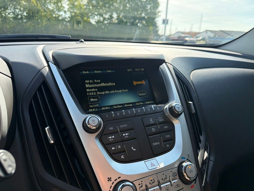 Thumbnail: 2017 Chevrolet Equinox - 27